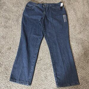 Lee Jeans Womens 18W Medium Wash Relaxed Fit Straight Leg 100% Cotton Denim